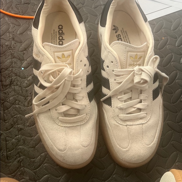 adidas sambae Cream and Black Athletic Shoes - Picture 9 of 11
